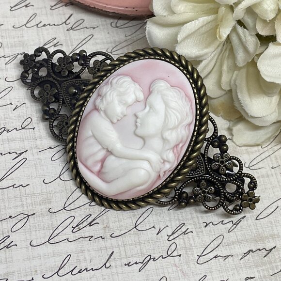Pink White Mother Child Christmas Gift Mom New Cameo Pin Hair Clip Jewelry Comb - Picture 1 of 11